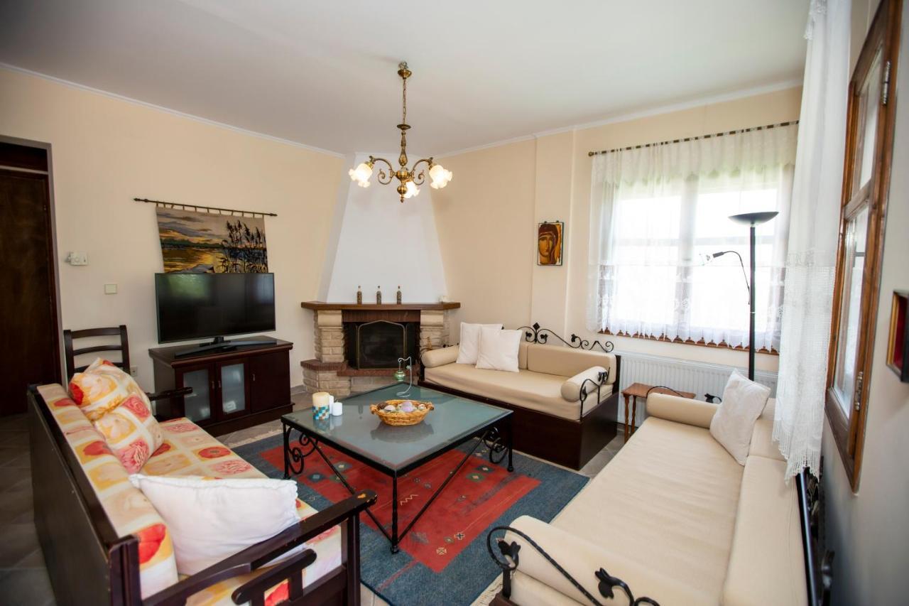 Traditional Beach House Созополь Экстерьер фото